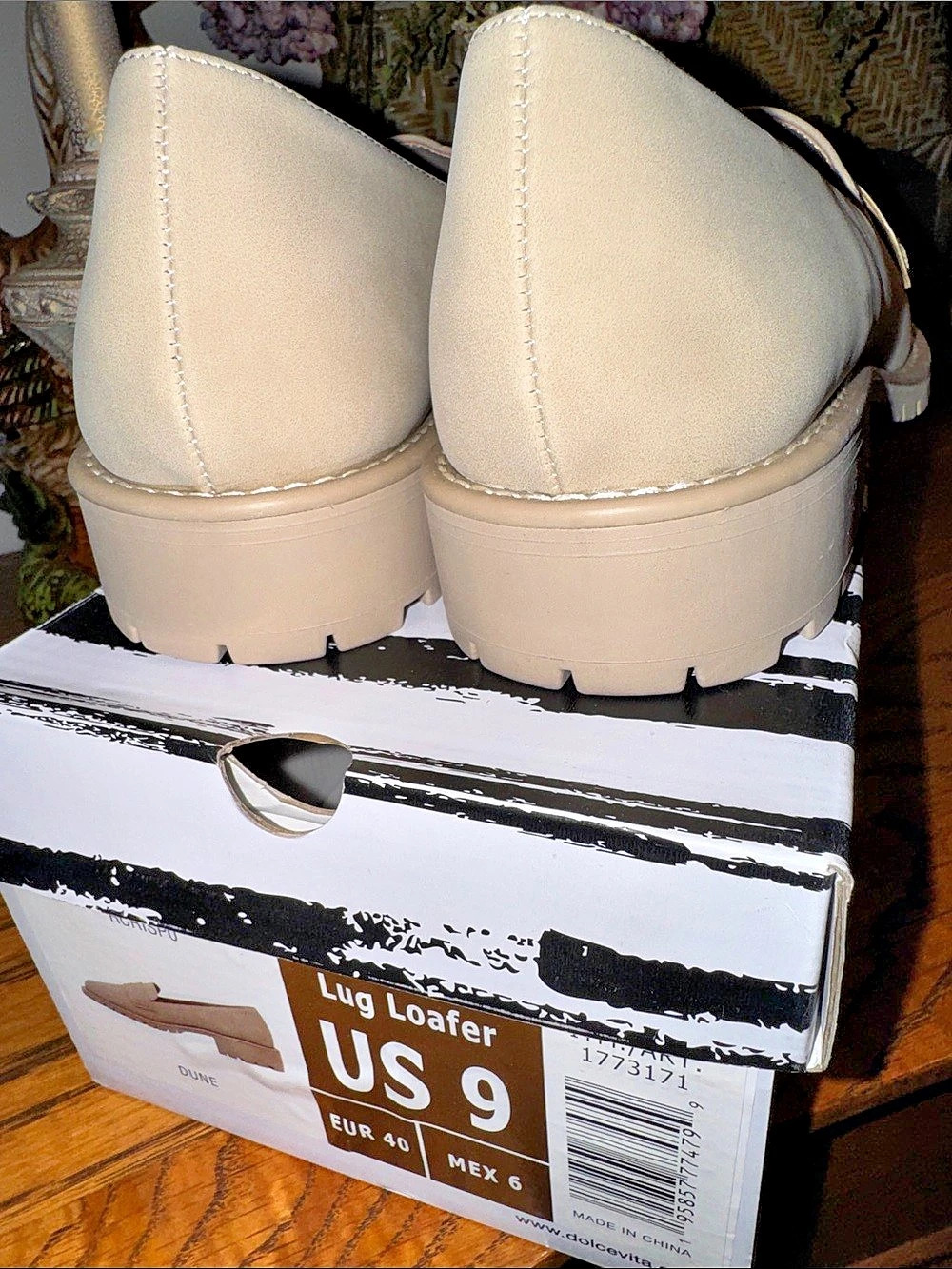 dolce vita Lug Loafer Lug Loafers in Beige US 9 New In Box - Size 9